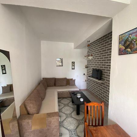 Lovely 2-Bedroom With Greenery View Durres Ngoại thất bức ảnh